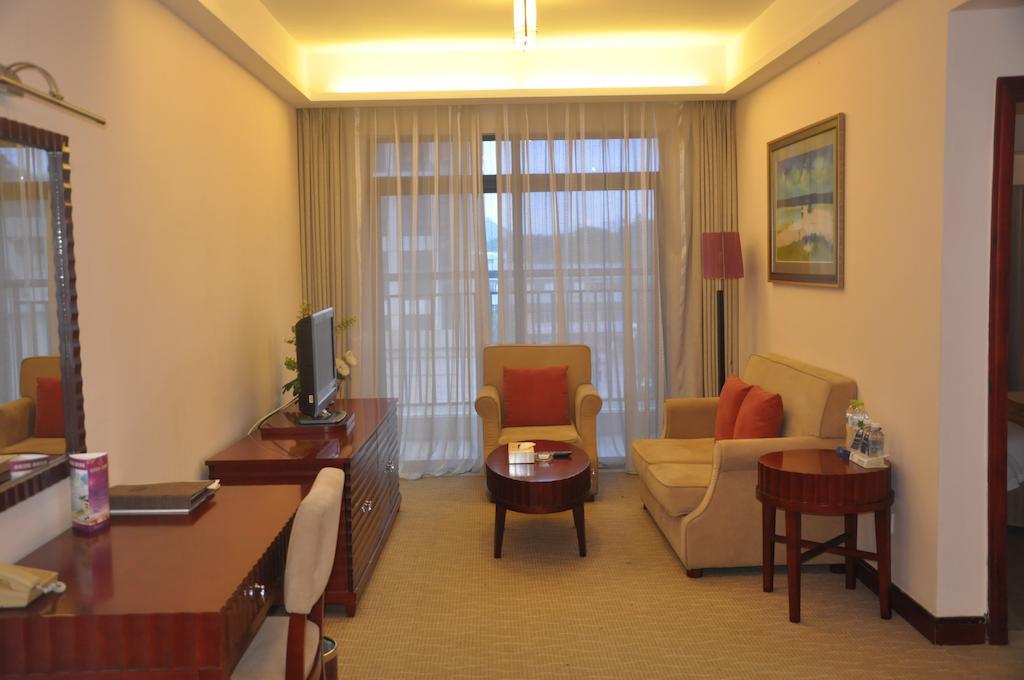 Starway Hotel Silver Zhuhai Cameră foto