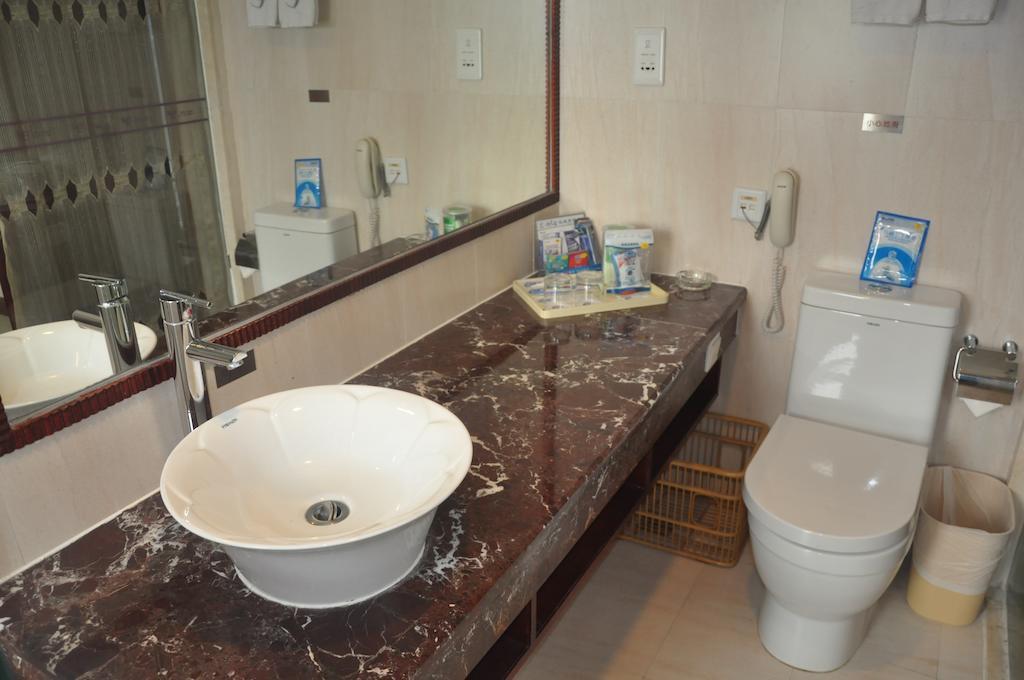 Starway Hotel Silver Zhuhai Cameră foto